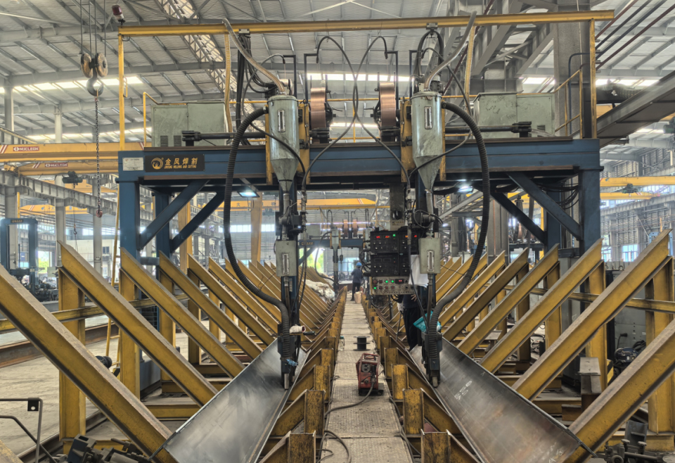 Máquina de sierra automática de pórtico multifuncional DMM60 