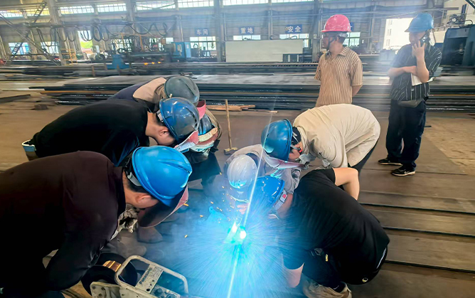 Zhangzhou CCAT mejora las habilidades de soldadura a través de la capacitación de expertos para satisfacer las necesidades de comercio exterior